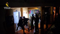 A prisi&oacute;n seis implicados en un vuelco de droga en Chimeneas que acab&oacute; a tiros