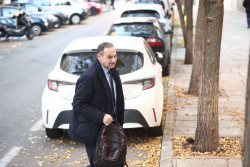 Ábalos pide su puesta en libertad y acusa al juez de un "uso irrazonable del derecho" por mandarle a la cárcel