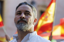 Abascal avanza que el acuerdo con el PP en Arag&oacute;n es inminente: "Espero que en las pr&oacute;ximas horas"