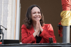 Albares lamenta que Mar&iacute;a Corina Machado les haya repudiado cuando Sanchez y los suyos eran los cuates de Maduro