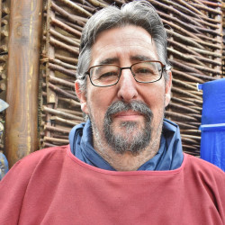 Alcalde de Corrales de Buelna. &iexcl;Y el a&ntilde;o que viene las Guerras C&aacute;ntabras m&aacute;s y mejor !