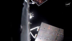 Artemis II realiza una maniobra de correcci&oacute;n de trayectoria para ajustar la ruta hacia la Luna el quinto d&iacute;a de misi&oacute;n