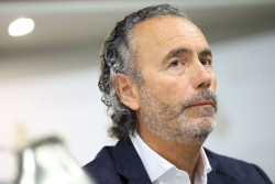 Asociaci&oacute;n de V&iacute;ctimas de Adamuz pide la dimisi&oacute;n de Puente y del presidente de Adif: "Dar&iacute;a algo de paz"