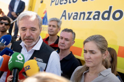 Azc&oacute;n: El incendio de Or&eacute;s "est&aacute; descontrolado y sigue quemando muchas hect&aacute;reas"