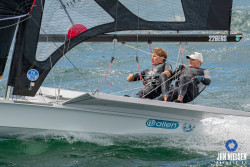 Bot&iacute;n y Trittel se mantienen primeros ante la jornada final del europeo de 49er