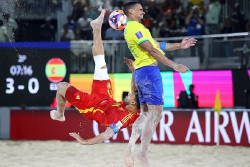 Brasil elimina a Espa&ntilde;a con goleada en los cuartos de final del Mundial masculino
