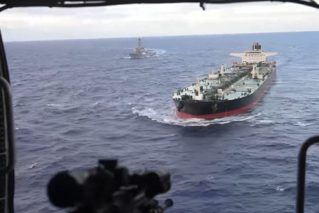 Bruselas seguir&aacute; adelante con la prohibici&oacute;n de servicios mar&iacute;timos al crudo ruso a&uacute;n sin acuerdo en el G7