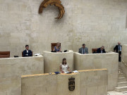 Buruaga asegura que Cantabria est&aacute; hoy "mucho m&aacute;s cerca de la locomotora" pese a la "anarqu&iacute;a" nacional
