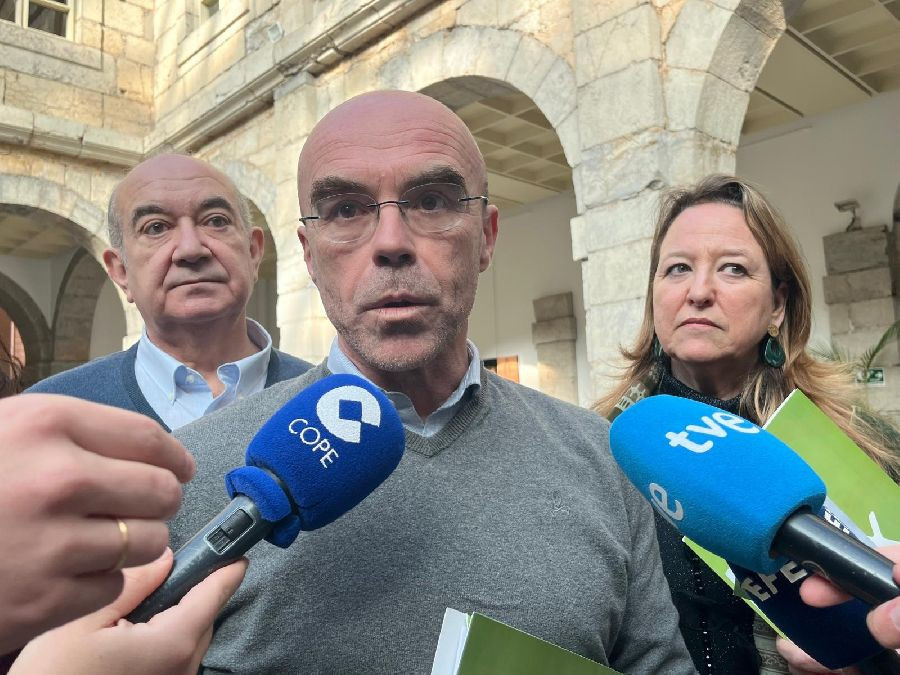 Buxad&eacute; (Vox) cree que el DAO de la Polic&iacute;a ser&aacute; "otro socialista m&aacute;s que se va al trullo"