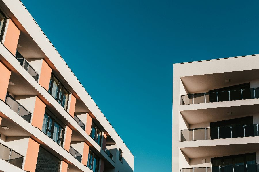 Casa 47 adjudica por 56 millones la gesti&oacute;n del arrendamiento de viviendas del Parque Estatal de Vivienda