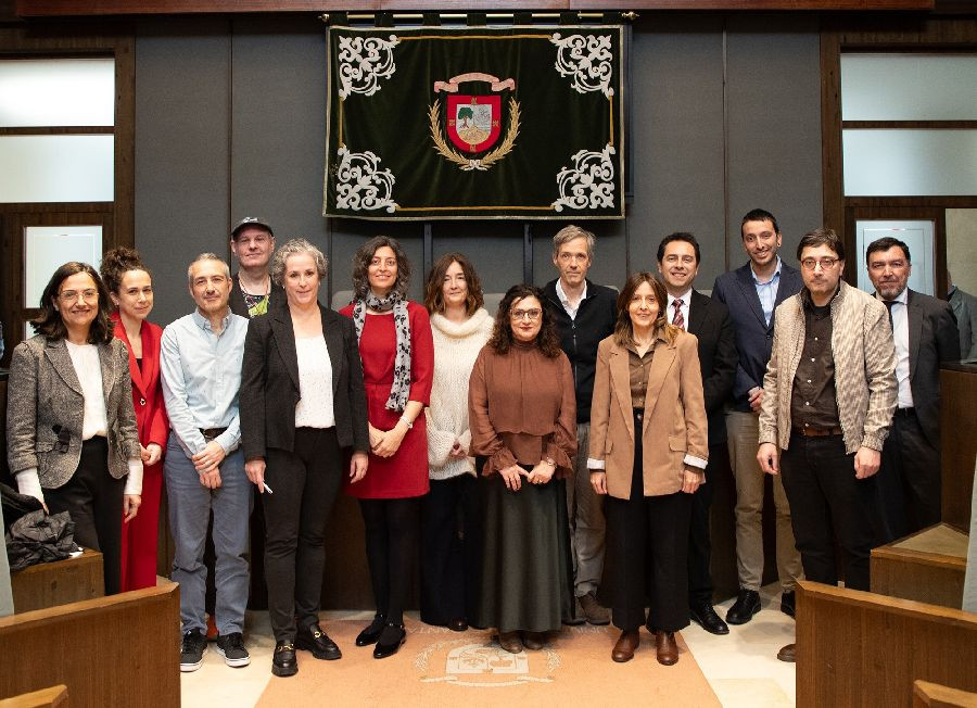 Cinco catedr&aacute;ticos y siete profesores titulares toman posesi&oacute;n en la UC