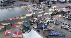 Comp&aacute;s de espera en el Campeonato de Europa de RS:X