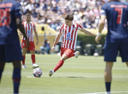Cr&oacute;nica del Par&iacute;s Saint-Germain - Atl&eacute;tico de Madrid, 4-0