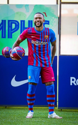 Depay: "Ha influido Koeman, pero hubiera fichado por el Bar&ccedil;a igualmente"