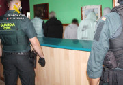  Desmantelado con 27 detenciones un grupo en Cantabria dedicado a la prostituci&oacute;n, okupaci&oacute;n y tr&aacute;fico de droga