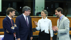 Desverg&uuml;enza pol&iacute;tica de la vicepresidenta Yolanda D&iacute;az.    Carlos Magdalena