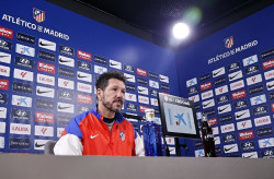 Diego Pablo Simeone: "Hubo episodios ayer en el Bernab&eacute;u como los lleva habiendo desde hace 100 a&ntilde;os"