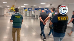 Diez detenidos y 11 toneladas de droga intervenidas a una organizaci&oacute;n criminal que operaba entre Marruecos y Espa&ntilde;a
