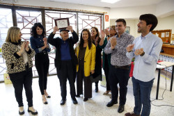 El Centro Social de Mayores de Torrelavega homenajea a un socio por sus 100 a&ntilde;os y a otros once por sus 85