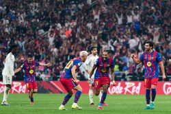 El FC Barcelona, campe&oacute;n de la Supercopa tras ganar (3-2) al Real Madrid en Yeda