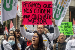 El Foro de la Profesi&oacute;n M&eacute;dica expresa su "total apoyo" al Comit&eacute; de Huelga en la tercera semana de paros
