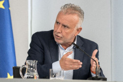 El Gobierno advierte de que la crisis de Ceuta se prologar&aacute; m&aacute;s si sigue habiendo inmigrantes en las calles
