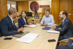 El Gobierno confirma que incluir&aacute; en los PGC partidas para La Lechera, el Conservatorio de Torrelavega y el MNG