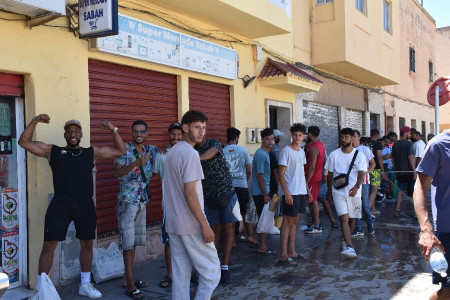 El Gobierno transfiere casi 6,5 millones de euros a Ceuta para "reforzar" la atenci&oacute;n a los marroqu&iacute;es 