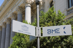 El Ibex 35 sube un 1,14% en la apertura tras la remontada de las Bolsas asiáticas