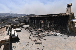 El incendio de Los Gallardos deja 12 muertos, 23 no localizados y 1.405 desalojados