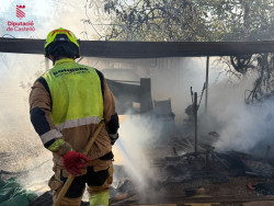 El incendio de vegetaci&oacute;n de Pe&ntilde;&iacute;scola se encuentra estabilizado