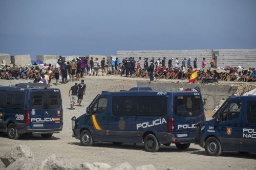 El informe de Polic&iacute;a confirma que las fuerzas de Marruecos: planificaron y realizaron un "guiado activo" en la invasi&oacute;n de marroqu&iacute;es  de Ceuta 