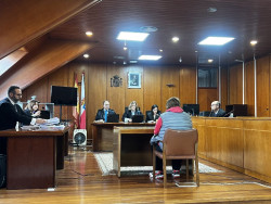 El joven que dio un machetazo a otro en Santander dice que "solo quiso asustarle": "Le pod&iacute;a haber matado y no lo hice"