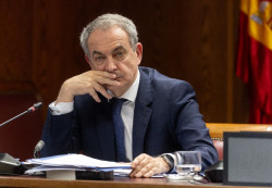 El juez que investiga a Zapatero pide a EEUU usar el contenido del tel&eacute;fono de un exdirectivo de Plus Ultra como prueba