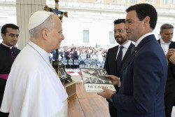 El Papa cita en su primera enc&iacute;clica el el Guernica como "denuncia de la deshumanizaci&oacute;n"