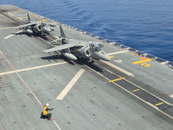 El portaaviones `Juan Carlos I`, el mayor buque de guerra construido en Espa&ntilde;a, llega hoy a Santander