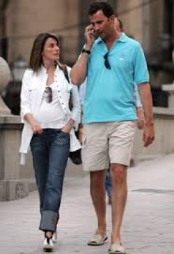 El Pr&iacute;ncipe a la familia Real : &iexcl; dejadme s&oacute;lo !