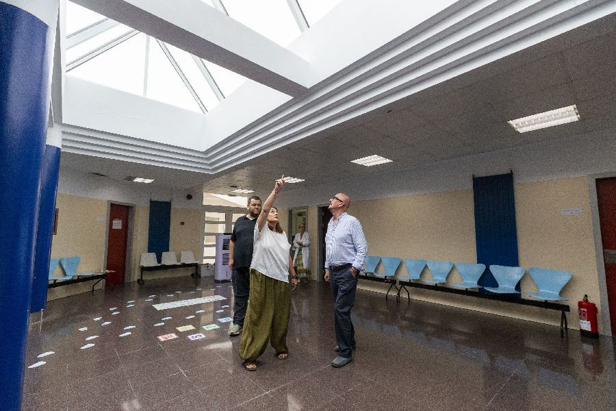 El PSOE se queja porque pretend&iacute;a acudir para la foto, como hace en la UIMP, en la inauguraci&oacute;n de las obras del Centro de Salud de Cazo&ntilde;a 