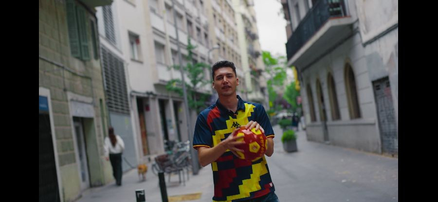 El rapero Swit Eme lanza `Yo soy espa&ntilde;ol`, la canci&oacute;n para apoyar a `La Roja` en el Mundial de f&uacute;tbol