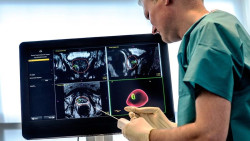 El seguimiento resulta mejor que el tratamiento activo para el c&aacute;ncer de pr&oacute;stata de bajo riesgo