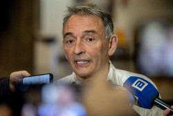 Enrique Santiago (Sumar) tacha de "catastr&oacute;fico" el caso Zapatero: "No se puede permitir cobrar por gestiones pol&iacute;ticas"