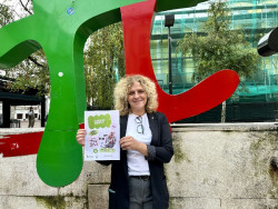 Espacio Mujeres de Torrelavega abre el plazo para el curso sobre tel&eacute;fonos m&oacute;viles