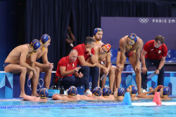 Espa&ntilde;a acaba con la resistencia de Australia (5-9) en waterpolo masculino