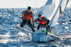 España brilla en la segunda jornada del Mundial de 49er y 49er FX 