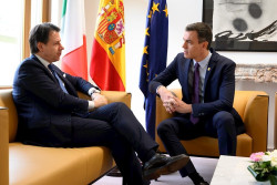  Espa&ntilde;a e Italia piden a la UE fijar criterios comunes para la reapertura de las fronteras