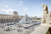 Espa&ntilde;a, protagonista del Louvre este oto&ntilde;o: Zurbar&aacute;n, Rossy de Palma, Jordi Savall o Israel Galv&aacute;n