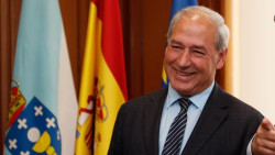 &iexcl;Esto pas&oacute; por Navidad!     Mariano Cabrero B&aacute;rcena es escritor