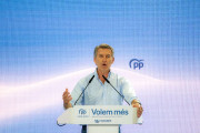 Feij&oacute;o acusa a S&aacute;nchez de "ingenier&iacute;a electoral" para lograr votantes y reformar&aacute; la ley de nacionalidad si gobierna