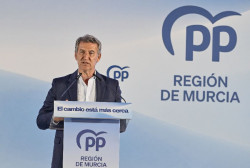 Feij&oacute;o anuncia una ley nacional para que el "concebido y no nacido" tenga "repercusi&oacute;n econ&oacute;mica y social"