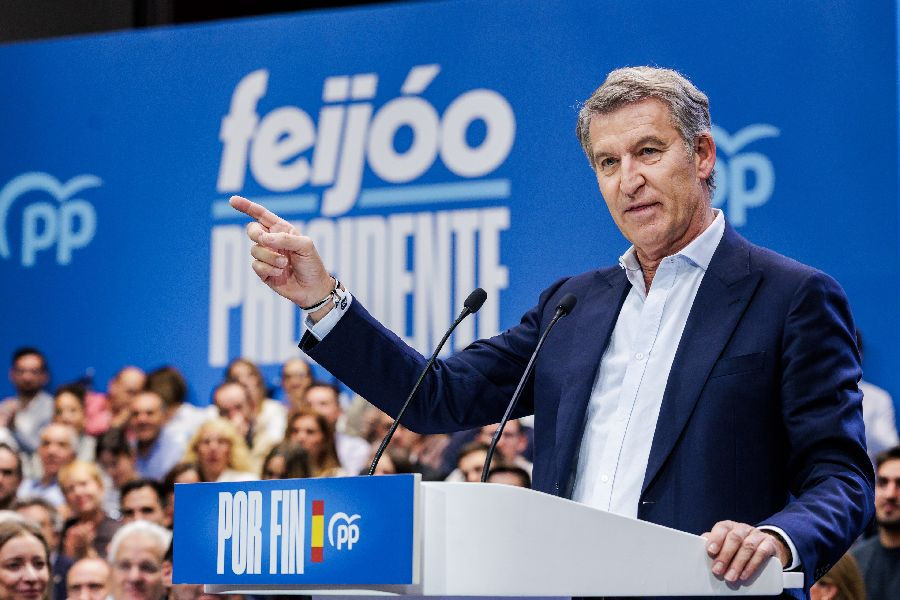 Feij&oacute;o dice que S&aacute;nchez debi&oacute; desplegar el Ej&eacute;rcito con los buques marroqu&iacute;es en aguas de Ceuta y le acusa de "mentir"